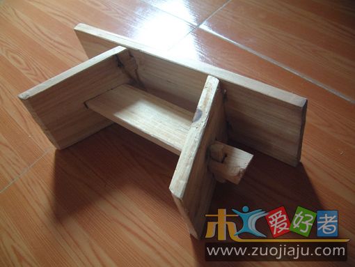 改进版-我的第一个板凳：）