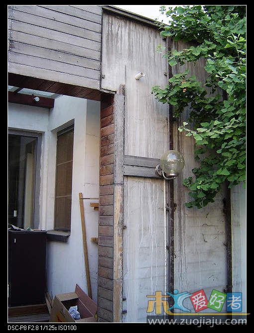 木屋工作间128.jpg