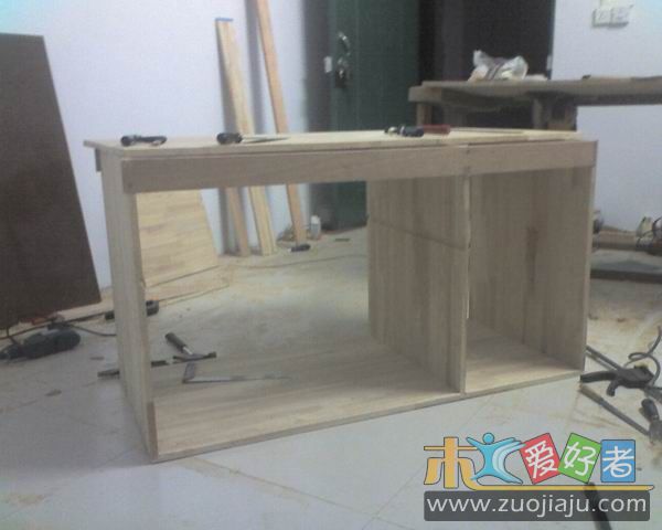 新做的台盆柜，还未完工，先露露脸~~