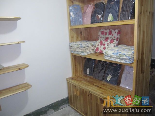 展示柜2 011.jpg