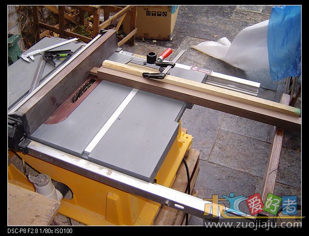 木屋工作间748.jpg