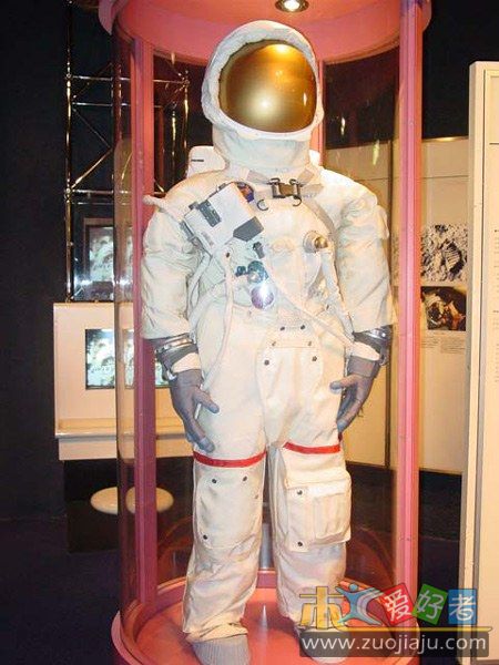 s030316746.jpg