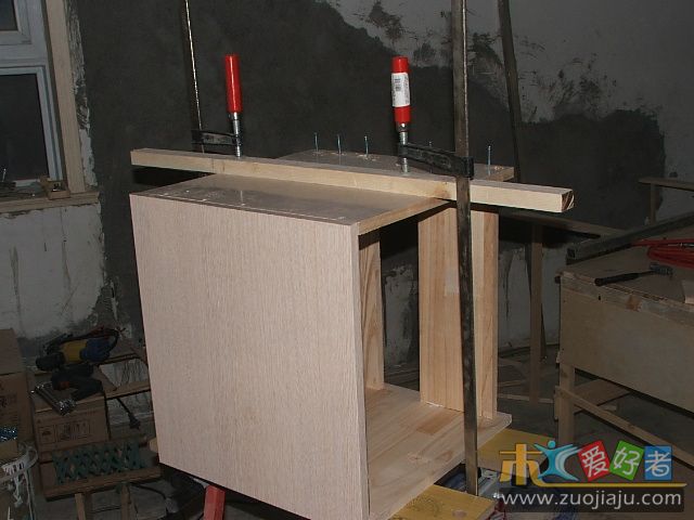 床头柜制作2