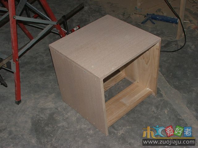 床头柜制作4