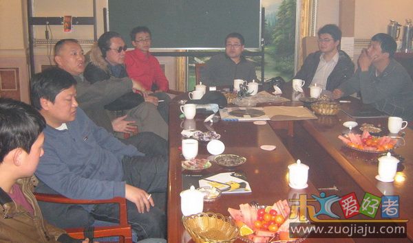 “海威”木友论坛会气氛热烈.jpg