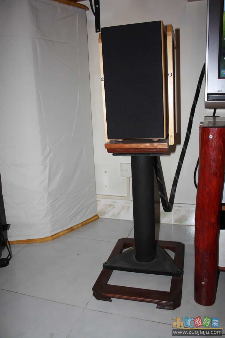音响脚架 框是悬空的_5528.jpeg