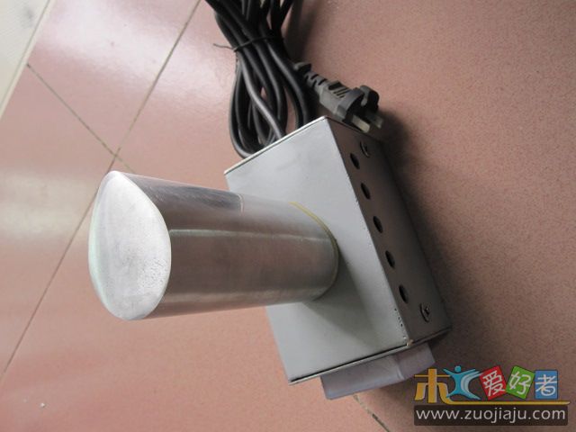 弯边器