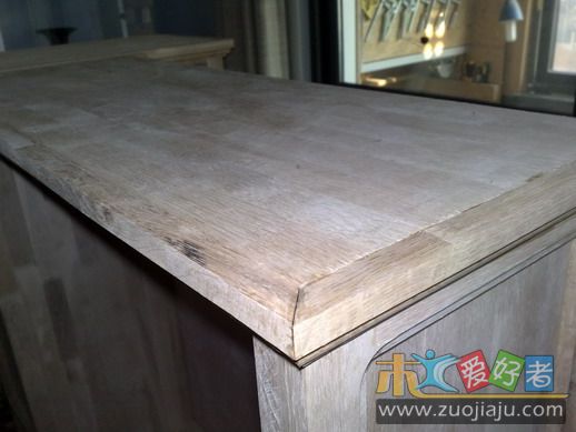 20100328396.jpg