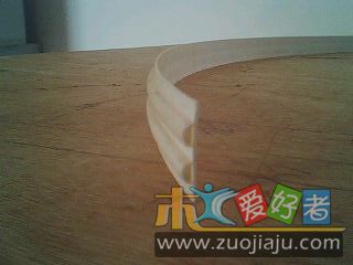 防撞条.jpg