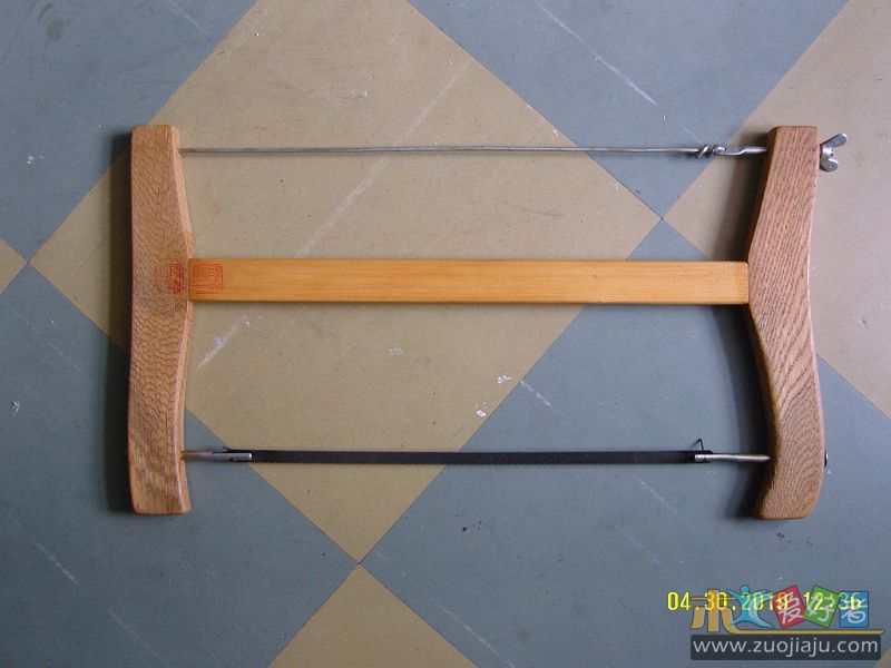 小小锯，可装钢锯条