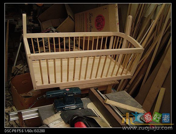 婴儿床制作过程0299.jpg