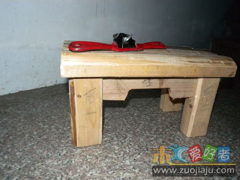 杌凳45.jpg