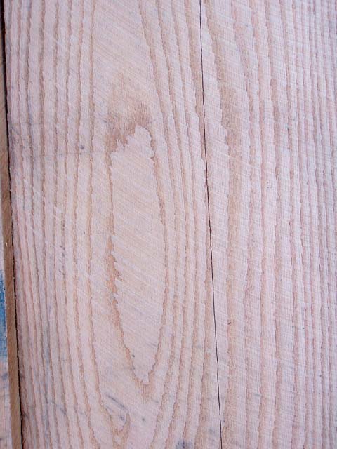 wood_3.jpg